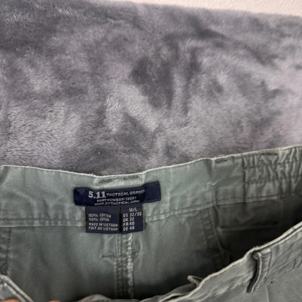 5.11 Tactical Cargo Pants Mens 32x30 Green Good Cotton Canvas Workwear 74251